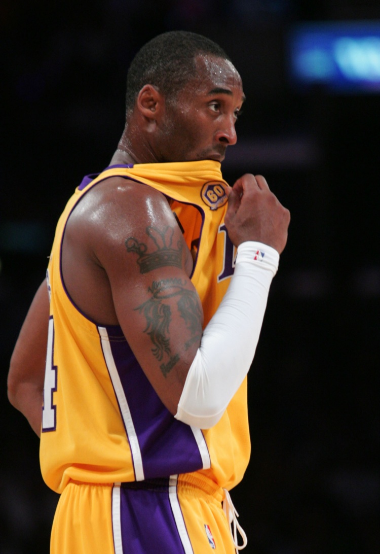 开云体育-路威：若你了解科比和曼巴精神 你就知道科比渴望纪录并不懈追求