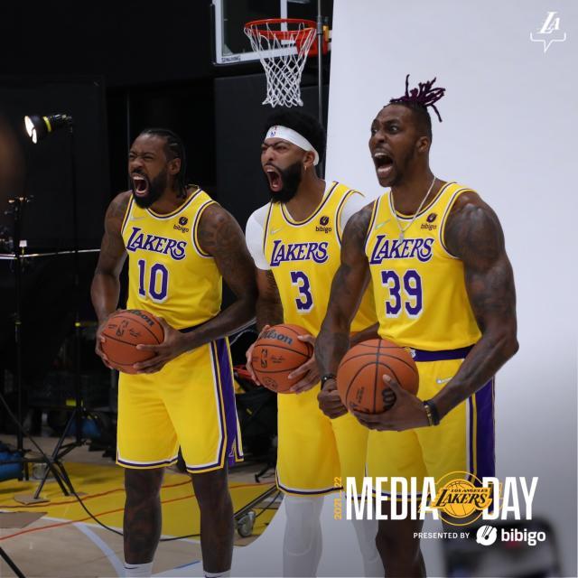 1632893677708078045.jpg FAZNHFEUUAoFJta.jpg