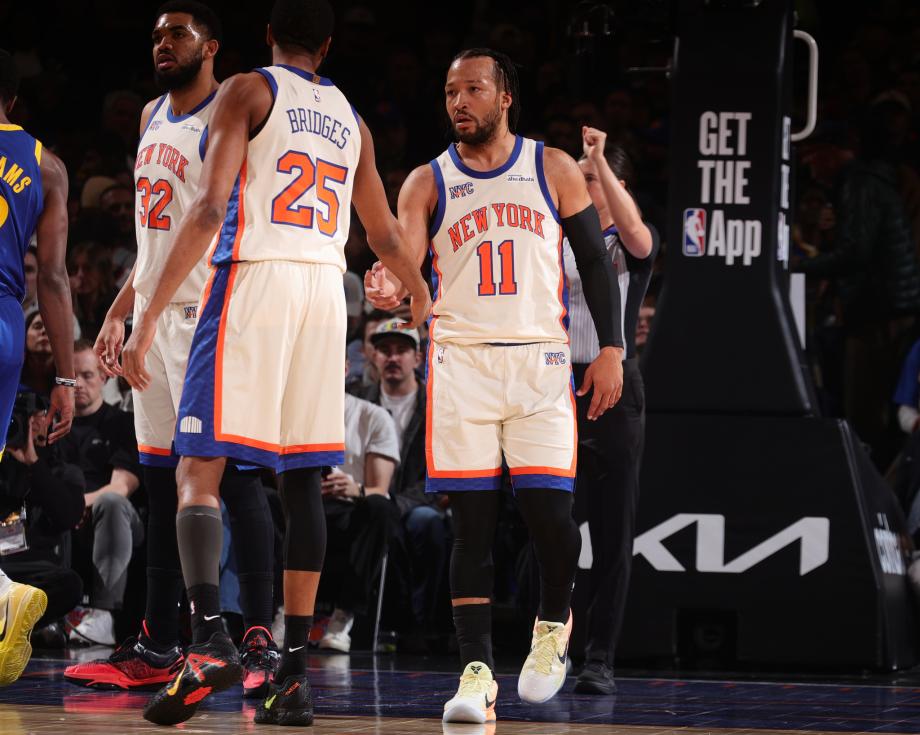 开云体育官方网站-布伦森30+9唐斯17+12 尼克斯胜勇士完成21分大逆转